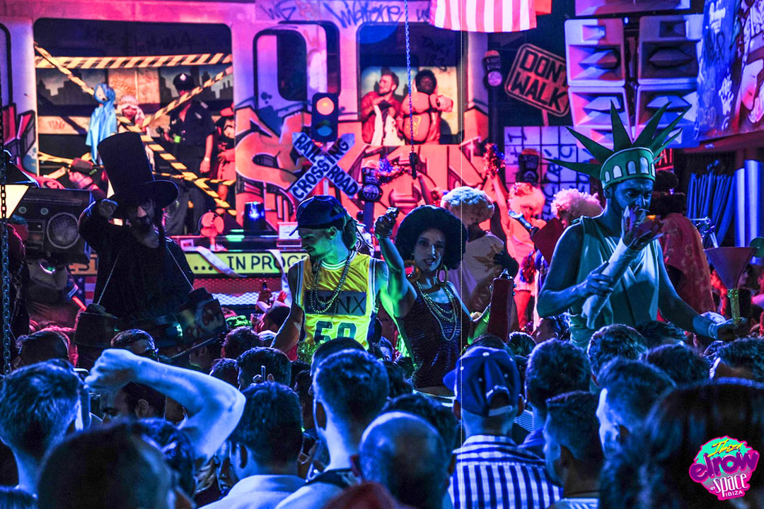 elrow-parties-spain-arnau-family